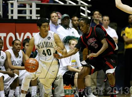 Thumbnail 2 in Salesian vs. De La Salle (Martin Luther King Classic) photogallery.
