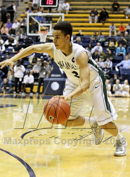 Thumbnail 3 in Salesian vs. De La Salle (Martin Luther King Classic) photogallery.