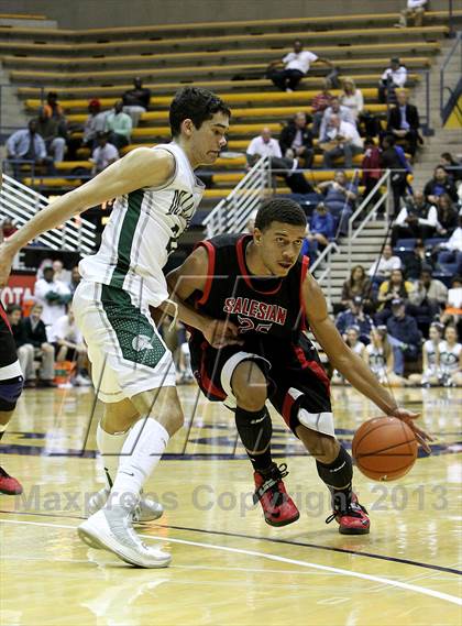 Thumbnail 2 in Salesian vs. De La Salle (Martin Luther King Classic) photogallery.