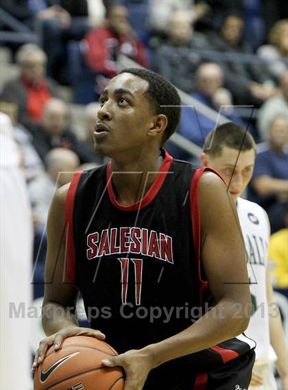Thumbnail 2 in Salesian vs. De La Salle (Martin Luther King Classic) photogallery.
