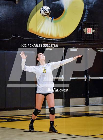Thumbnail 2 in Moorpark vs. Newbury Park photogallery.