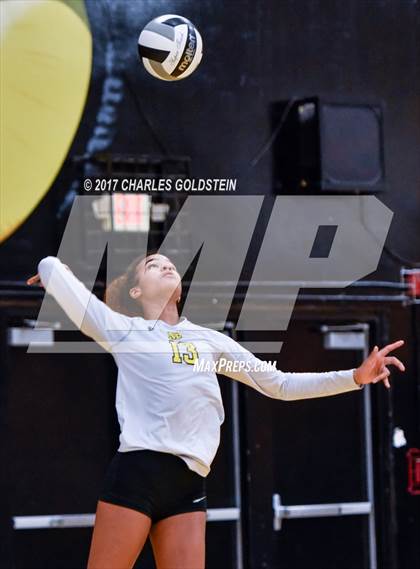 Thumbnail 2 in Moorpark vs. Newbury Park photogallery.