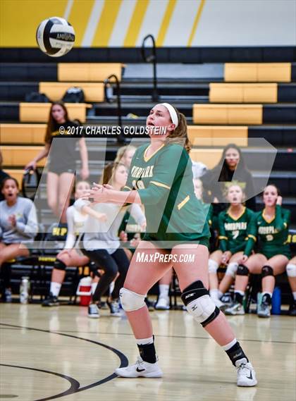 Thumbnail 3 in Moorpark vs. Newbury Park photogallery.