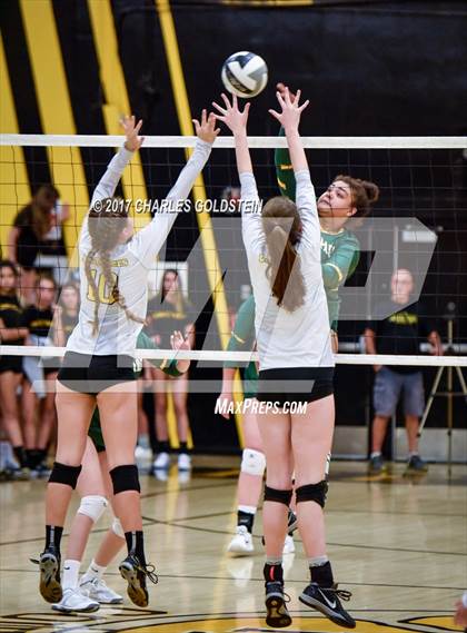 Thumbnail 2 in Moorpark vs. Newbury Park photogallery.