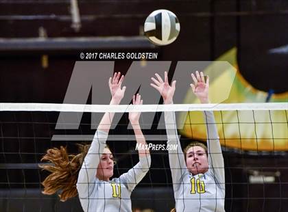Thumbnail 3 in Moorpark vs. Newbury Park photogallery.