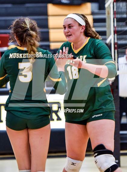 Thumbnail 3 in Moorpark vs. Newbury Park photogallery.