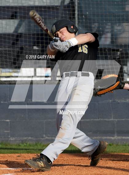 Thumbnail 1 in Bradley Central vs Notre Dame photogallery.