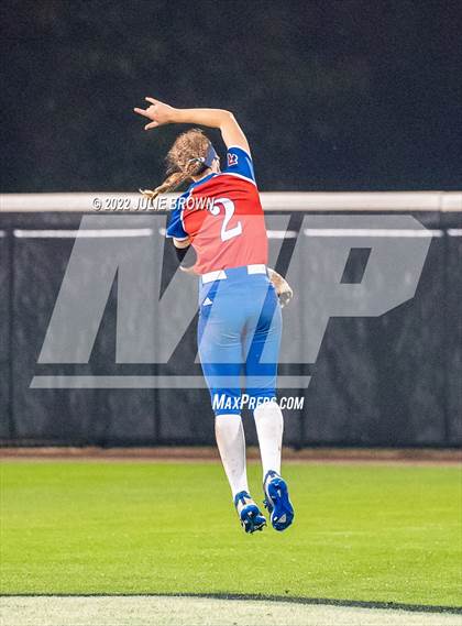 Thumbnail 3 in Harrison vs. Roncalli (IHSAA 4A State Final) Editorial Only photogallery.