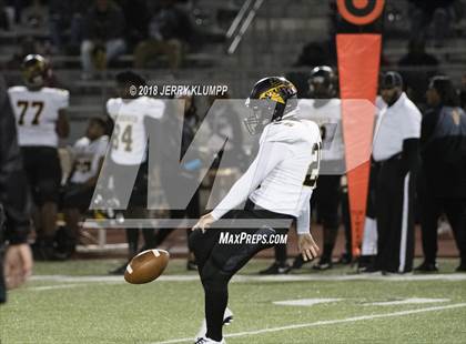 Thumbnail 1 in Eisenhower vs. Klein Collins (UIL 6A Division 2 Bi-District Playoff) photogallery.