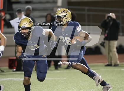 Thumbnail 3 in Eisenhower vs. Klein Collins (UIL 6A Division 2 Bi-District Playoff) photogallery.
