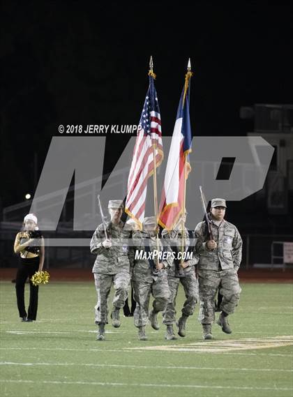 Thumbnail 3 in Eisenhower vs. Klein Collins (UIL 6A Division 2 Bi-District Playoff) photogallery.