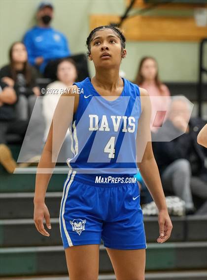 Thumbnail 2 in Davis vs. Dixon (Steve Cauchi Ram Jam Tournament) photogallery.