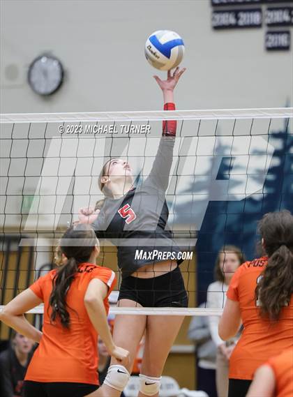 Thumbnail 1 in Madison vs Post Falls (IHSAA 5A Semi Final) photogallery.