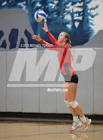 Thumbnail 1 in Madison vs Post Falls (IHSAA 5A Semi Final) photogallery.