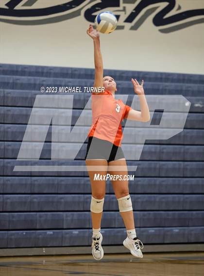 Thumbnail 1 in Madison vs Post Falls (IHSAA 5A Semi Final) photogallery.
