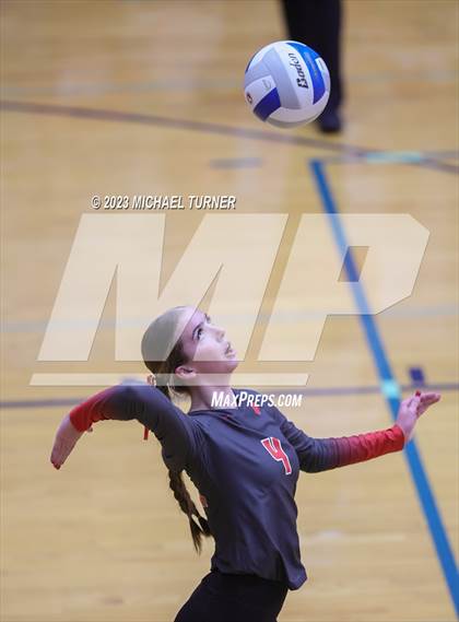 Thumbnail 3 in Madison vs Post Falls (IHSAA 5A Semi Final) photogallery.