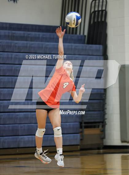 Thumbnail 2 in Madison vs Post Falls (IHSAA 5A Semi Final) photogallery.