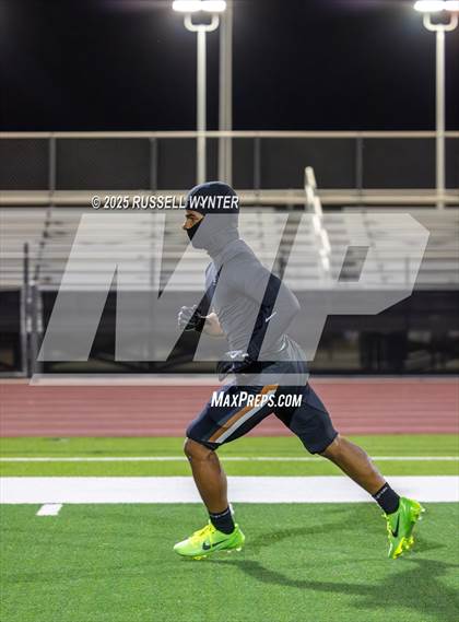 Thumbnail 3 in Desert Mountain @ Desert Edge (AIA 5A Quarterfinals) photogallery.