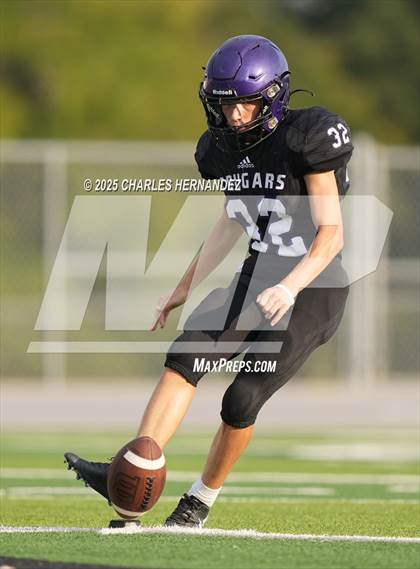 Thumbnail 2 in FR: A&M Consolidated @ College Station (B Teams) photogallery.