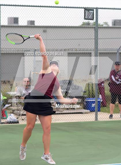 Thumbnail 2 in UIL 3A & 4A Tennis Doubles Quarterfinals photogallery.