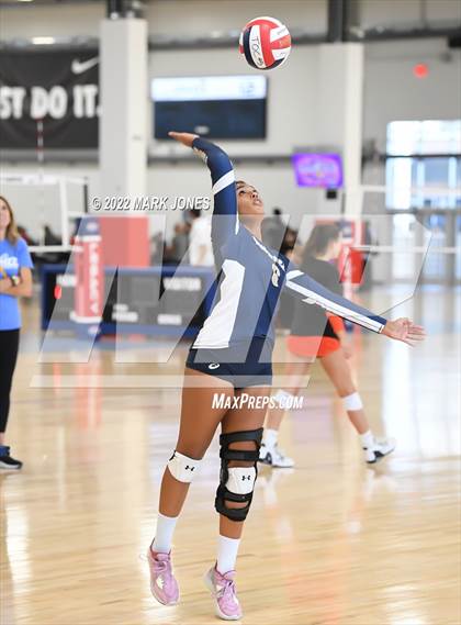 Thumbnail 1 in Desert Vista vs. Sunnyslope (Nike TOC Southwest) photogallery.
