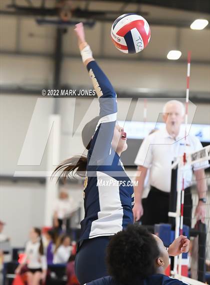 Thumbnail 2 in Desert Vista vs. Sunnyslope (Nike TOC Southwest) photogallery.