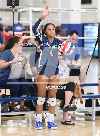 Thumbnail 3 in Desert Vista vs. Sunnyslope (Nike TOC Southwest) photogallery.