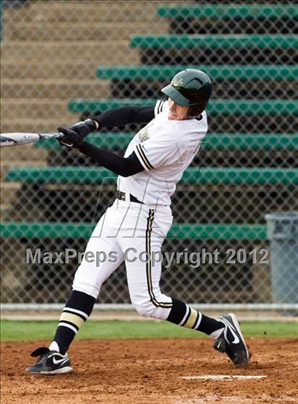 Thumbnail 1 in Canby vs. Jesuit photogallery.