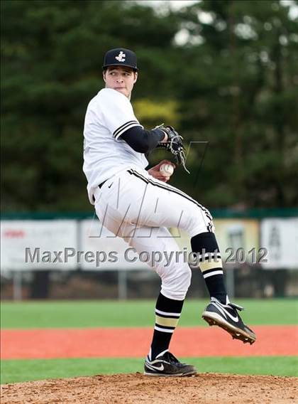 Thumbnail 2 in Canby vs. Jesuit photogallery.