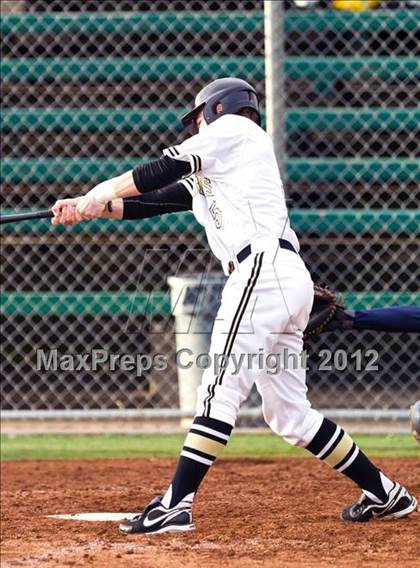 Thumbnail 3 in Canby vs. Jesuit photogallery.
