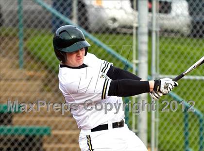 Thumbnail 1 in Canby vs. Jesuit photogallery.