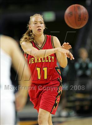 Thumbnail 1 in Deer Valley vs. Berkeley (CIF NCS D1 Final) photogallery.