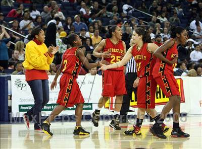Thumbnail 3 in Deer Valley vs. Berkeley (CIF NCS D1 Final) photogallery.