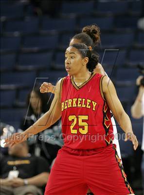 Thumbnail 2 in Deer Valley vs. Berkeley (CIF NCS D1 Final) photogallery.