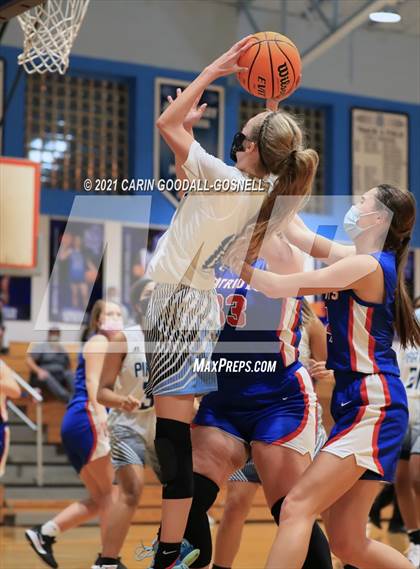 Thumbnail 2 in West Carteret @ Swansboro photogallery.