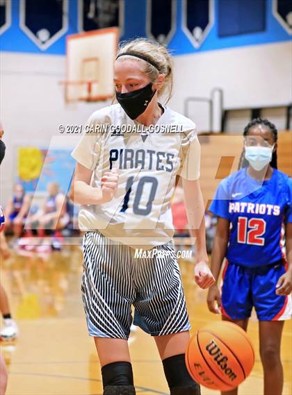 Thumbnail 1 in West Carteret @ Swansboro photogallery.