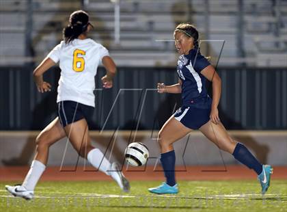 Thumbnail 2 in Crandall vs Wylie East (UIL 4A Region 2 Area Playoff) photogallery.