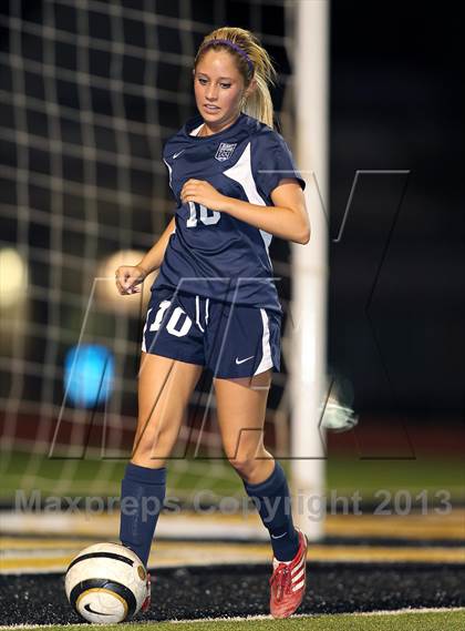 Thumbnail 2 in Crandall vs Wylie East (UIL 4A Region 2 Area Playoff) photogallery.