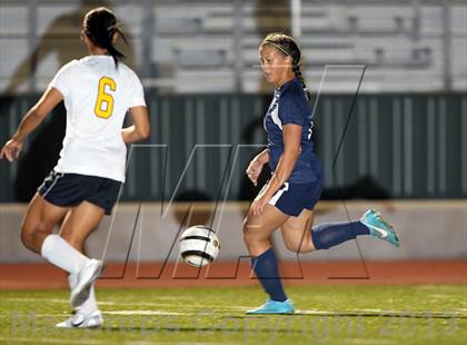Thumbnail 3 in Crandall vs Wylie East (UIL 4A Region 2 Area Playoff) photogallery.