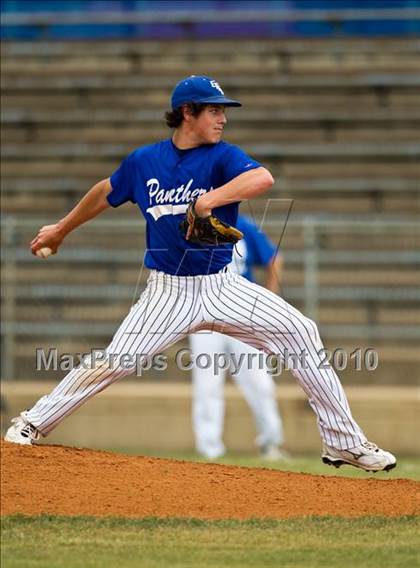 Thumbnail 3 in Northeast Christian vs East Texas Christian Academy (TAPPS 1A/2A Semifinal) photogallery.