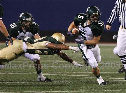 Thumbnail 2 in St. Joseph Regional vs. DePaul (Kickoff Classic) photogallery.