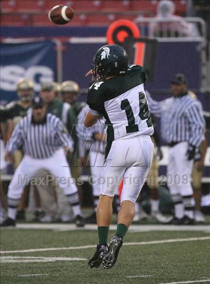 Thumbnail 2 in St. Joseph Regional vs. DePaul (Kickoff Classic) photogallery.