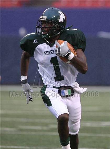 Thumbnail 3 in St. Joseph Regional vs. DePaul (Kickoff Classic) photogallery.