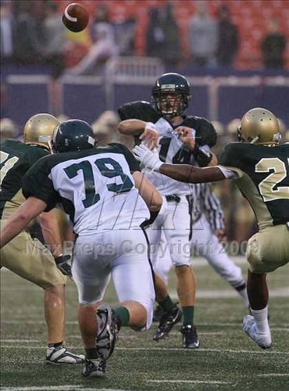 Thumbnail 3 in St. Joseph Regional vs. DePaul (Kickoff Classic) photogallery.