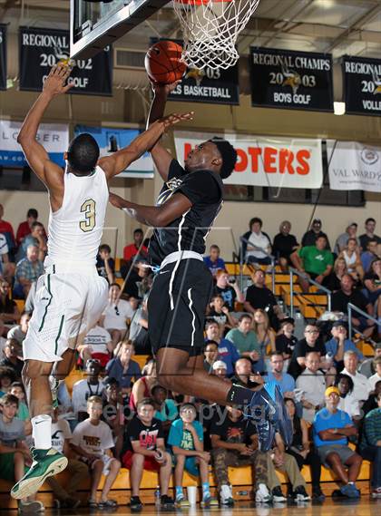 Thumbnail 2 in St. Vincent-St. Mary vs. Wheeler (City of Palms Classic) photogallery.