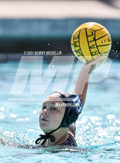 Thumbnail 1 in Clovis vs Clovis North photogallery.
