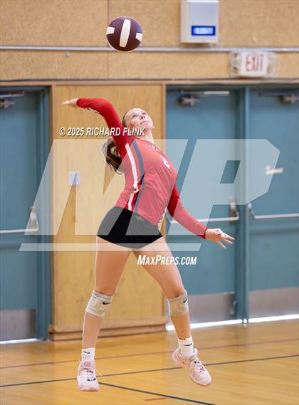 Thumbnail 2 in Lindhurst @ Rio Vista photogallery.