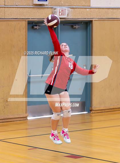 Thumbnail 2 in Lindhurst @ Rio Vista photogallery.