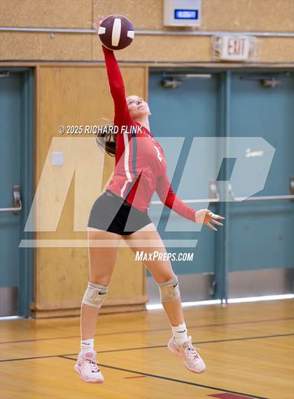 Thumbnail 3 in Lindhurst @ Rio Vista photogallery.