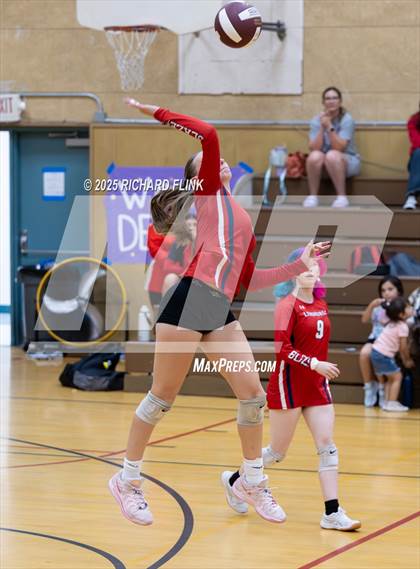 Thumbnail 1 in Lindhurst @ Rio Vista photogallery.